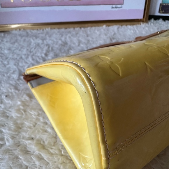Louis Vuitton Yellow Monogram Vernis Roxbury Drive 2Way Handbag - Picture 9 of 14